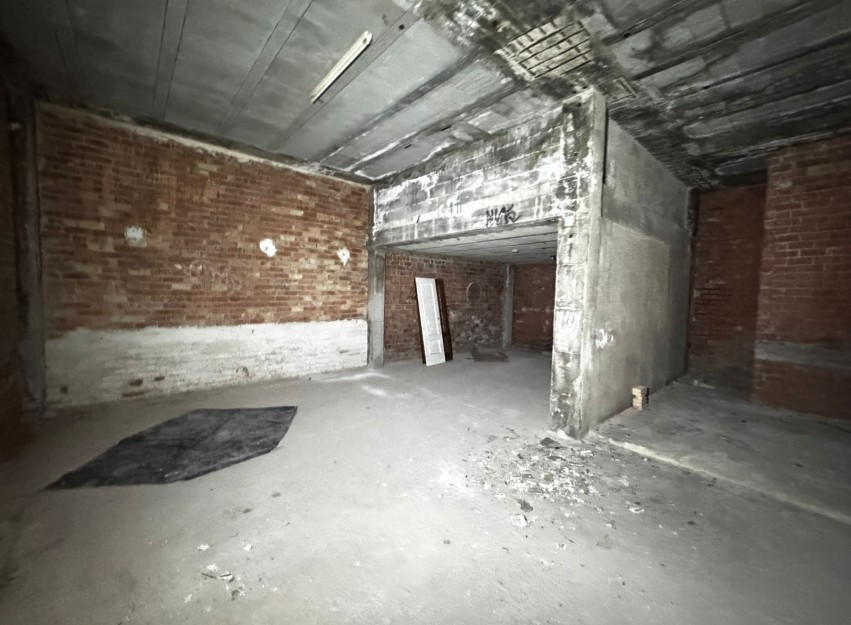 Resale - Commercial - Torrevieja - Playa de los Locos