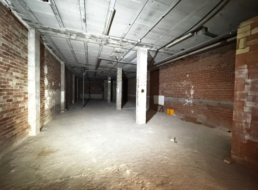 Resale - Commercial - Torrevieja - Playa de los Locos