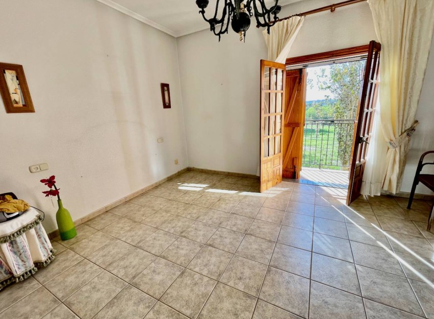 Resale - Country House - Daya Vieja