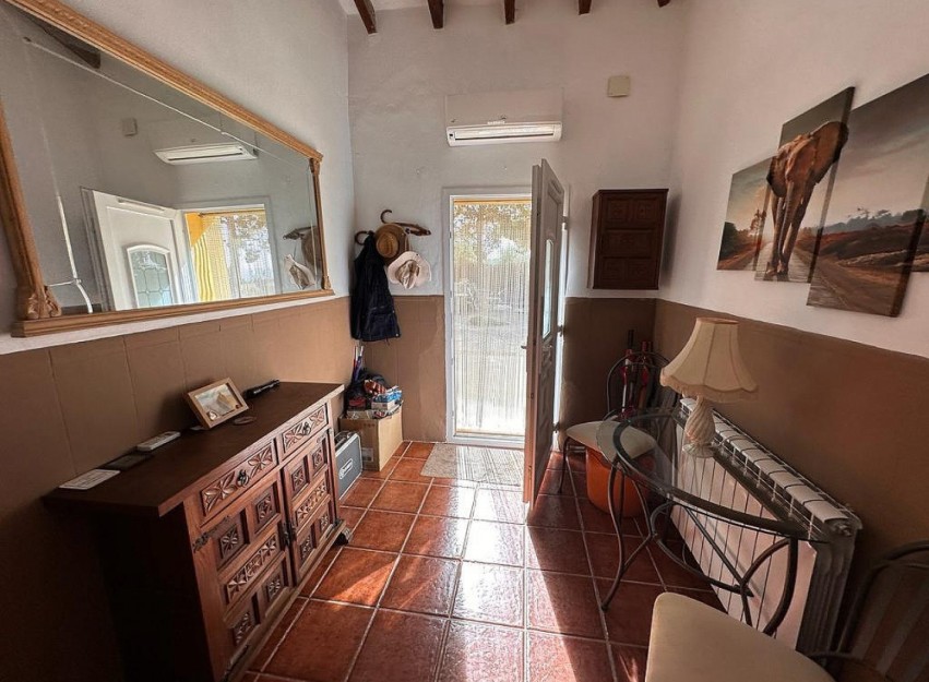 Resale - Country House - Pinoso