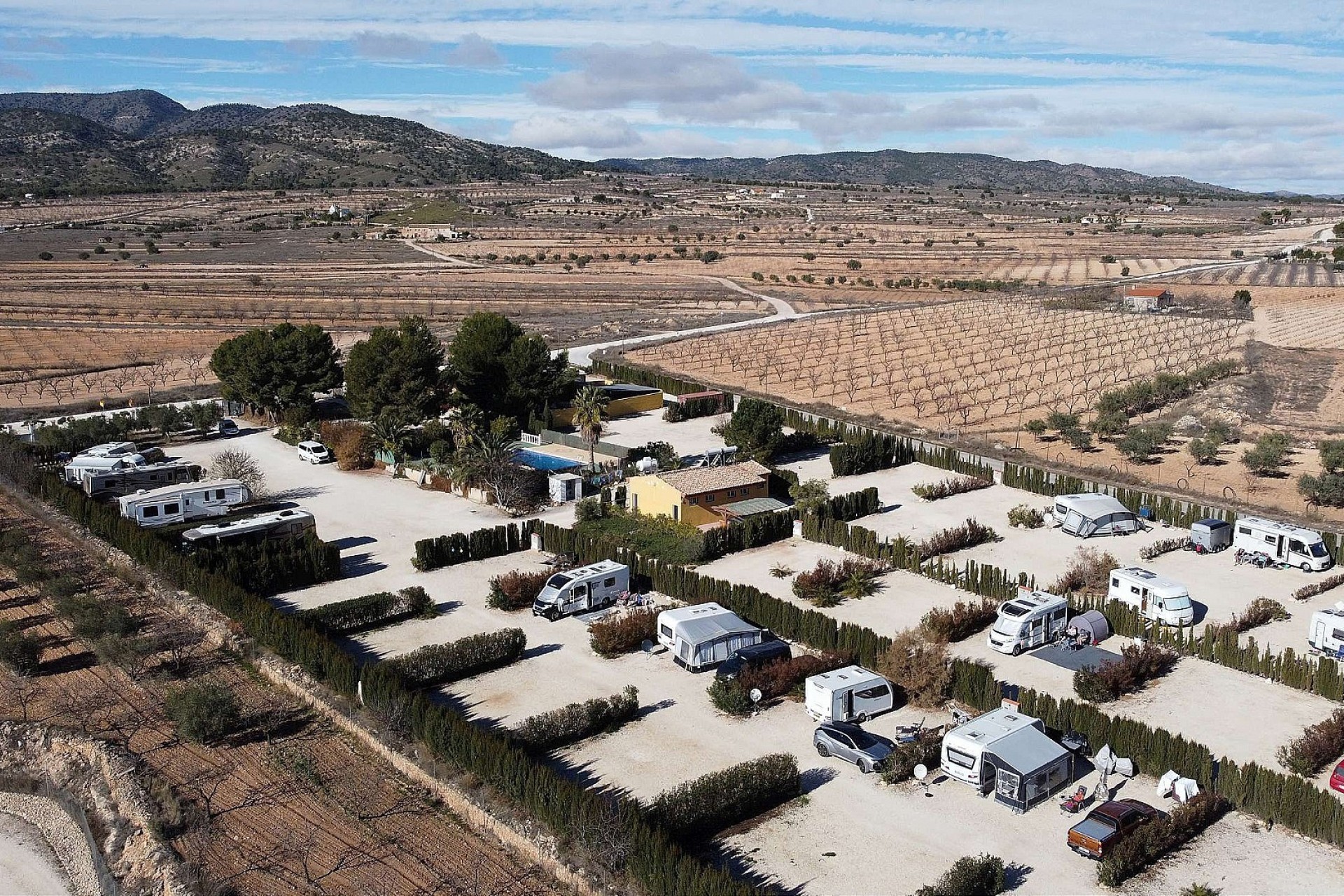 Resale - Country House - Pinoso
