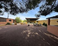 Resale - Country House - Pinoso