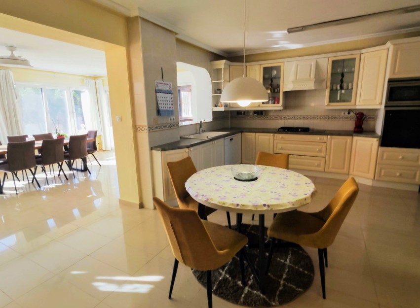 Resale - Country House - San Miguel de Salinas
