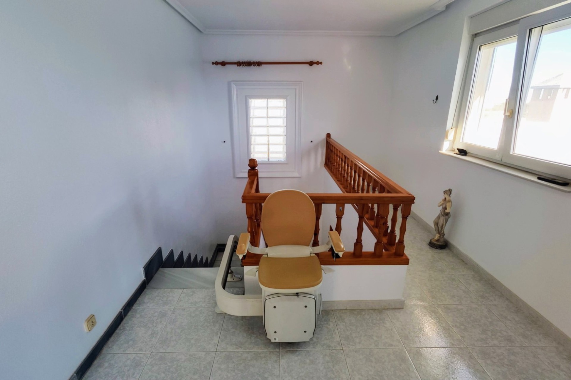 Resale - Country House - San Miguel de Salinas