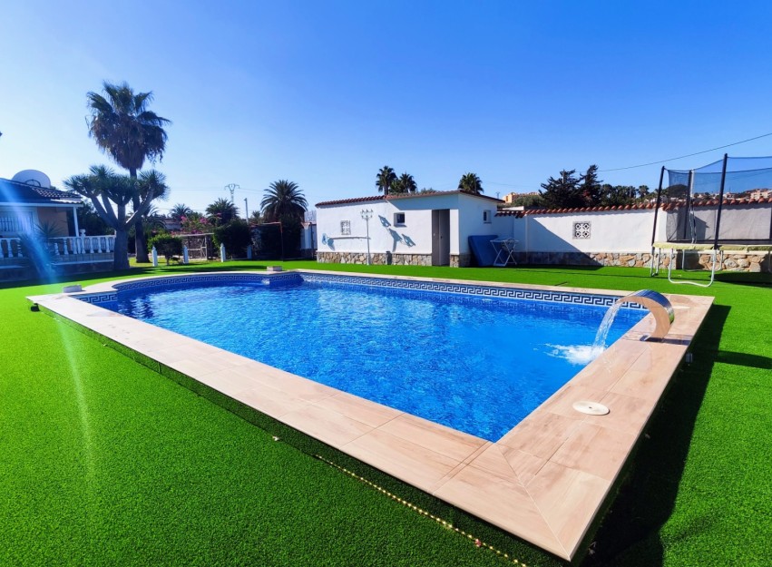 Resale - Country House - San Miguel de Salinas