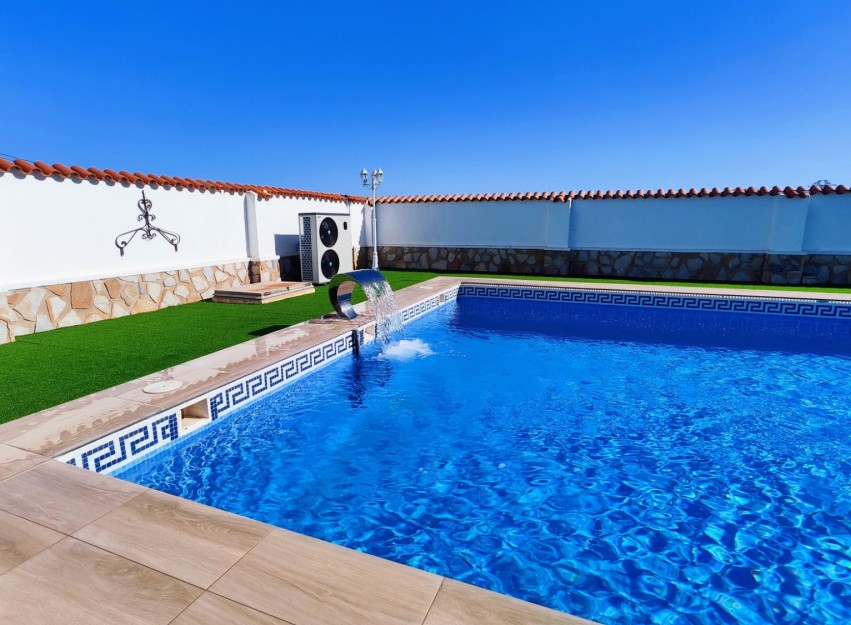 Resale - Country House - San Miguel de Salinas