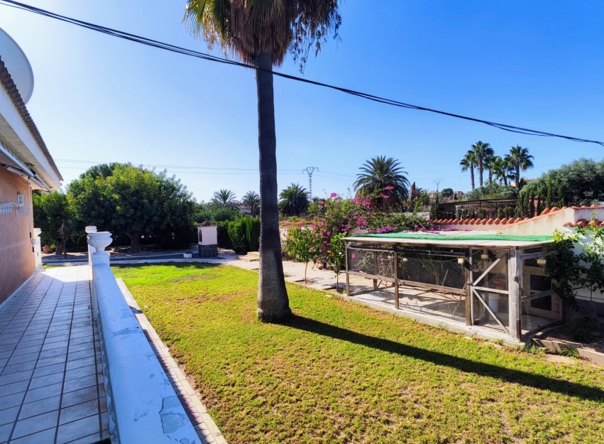 Resale - Country House - San Miguel de Salinas