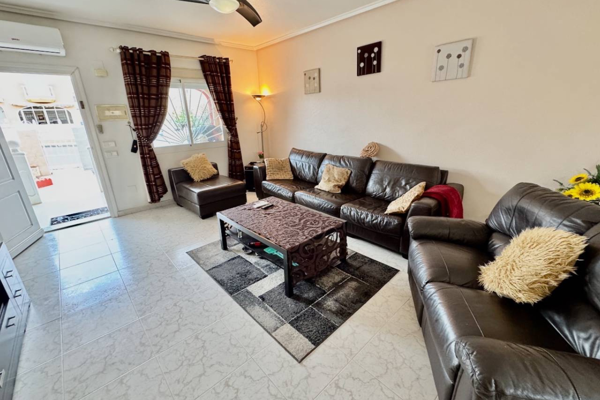 Resale - Townhouse - Ciudad Quesada - Doña Pepa