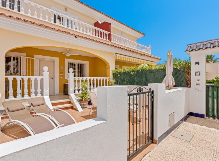 Resale - Townhouse - Ciudad Quesada - Doña Pepa