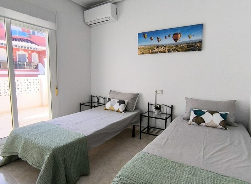Resale - Townhouse - Ciudad Quesada - La Fiesta