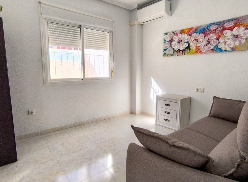 Resale - Townhouse - Ciudad Quesada - La Fiesta