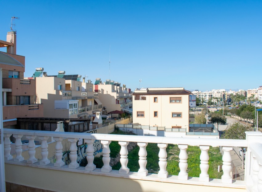 Resale - Townhouse - Guardamar del Segura - Urbanizaciones