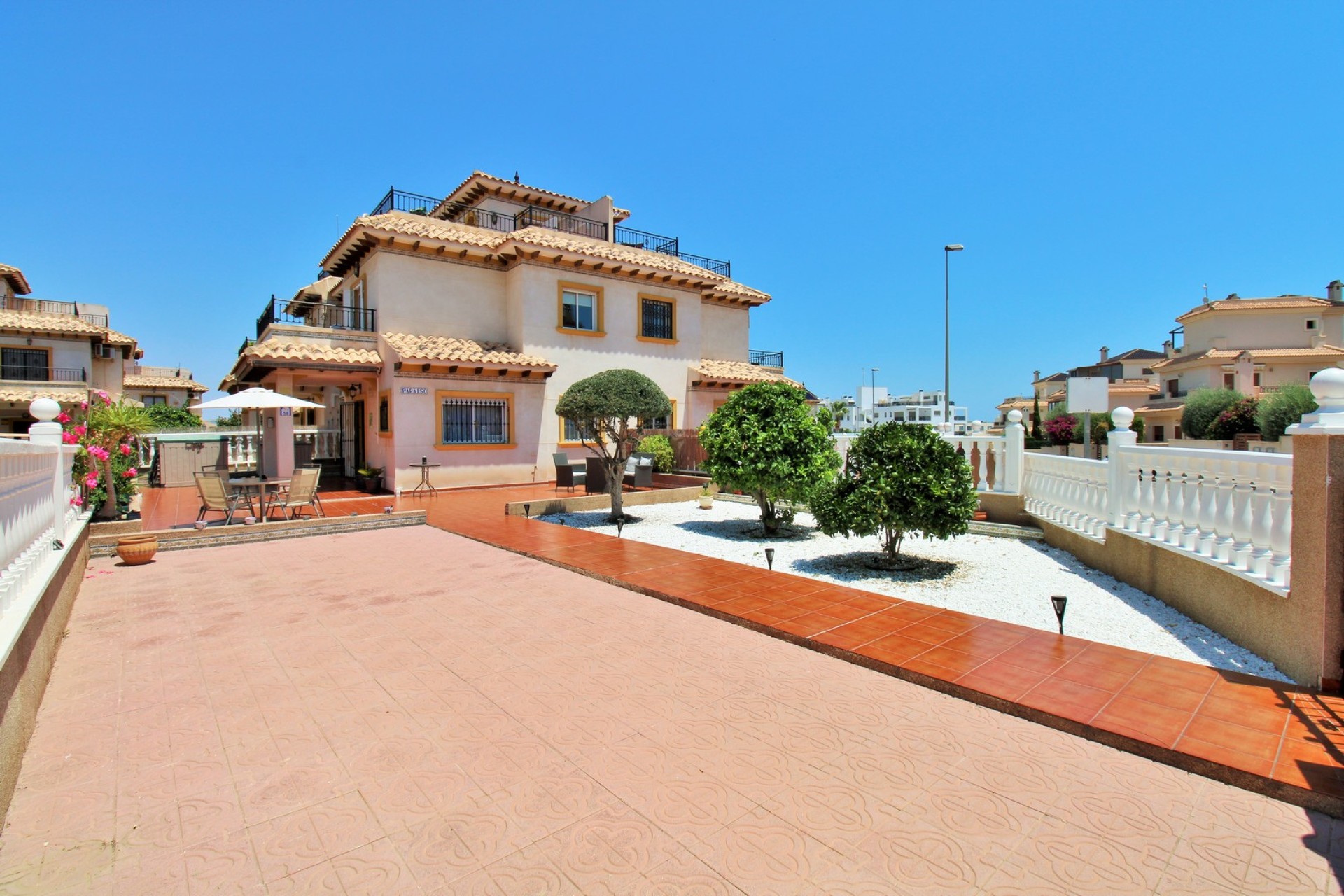 Resale - Townhouse - La Zenia