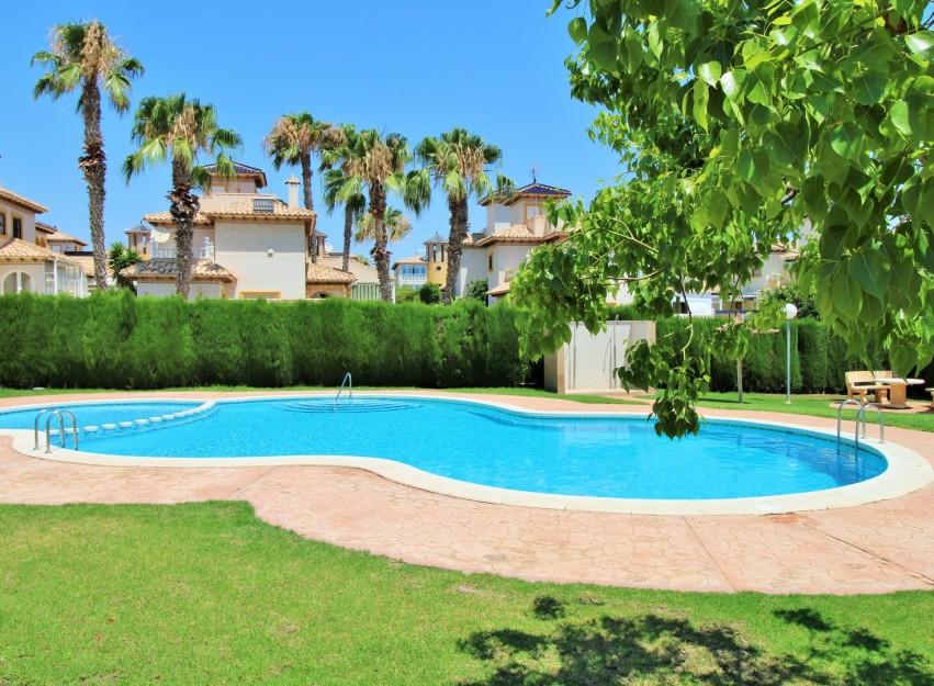 Resale - Townhouse - La Zenia
