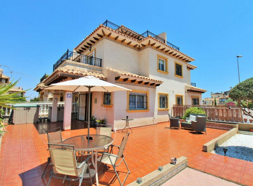 Resale - Townhouse - La Zenia
