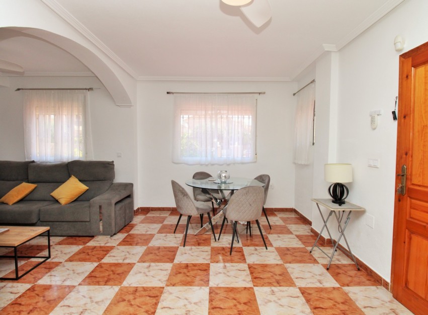 Resale - Townhouse - La Zenia