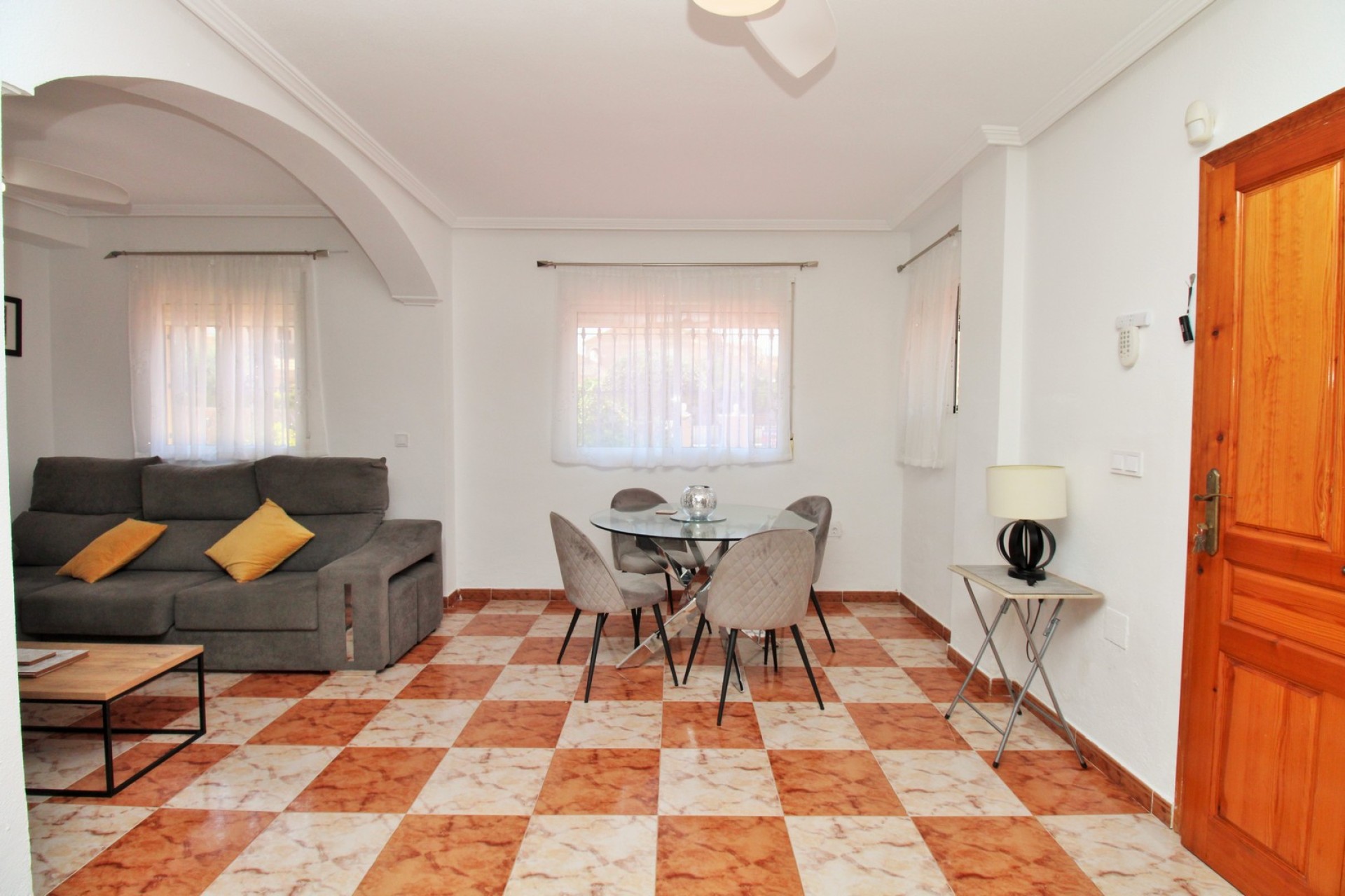 Resale - Townhouse - La Zenia