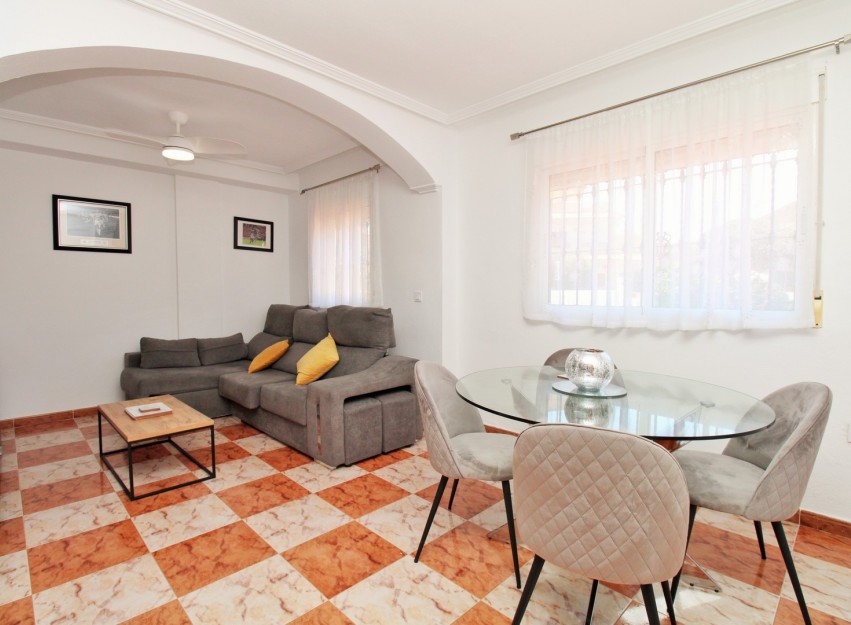 Resale - Townhouse - La Zenia