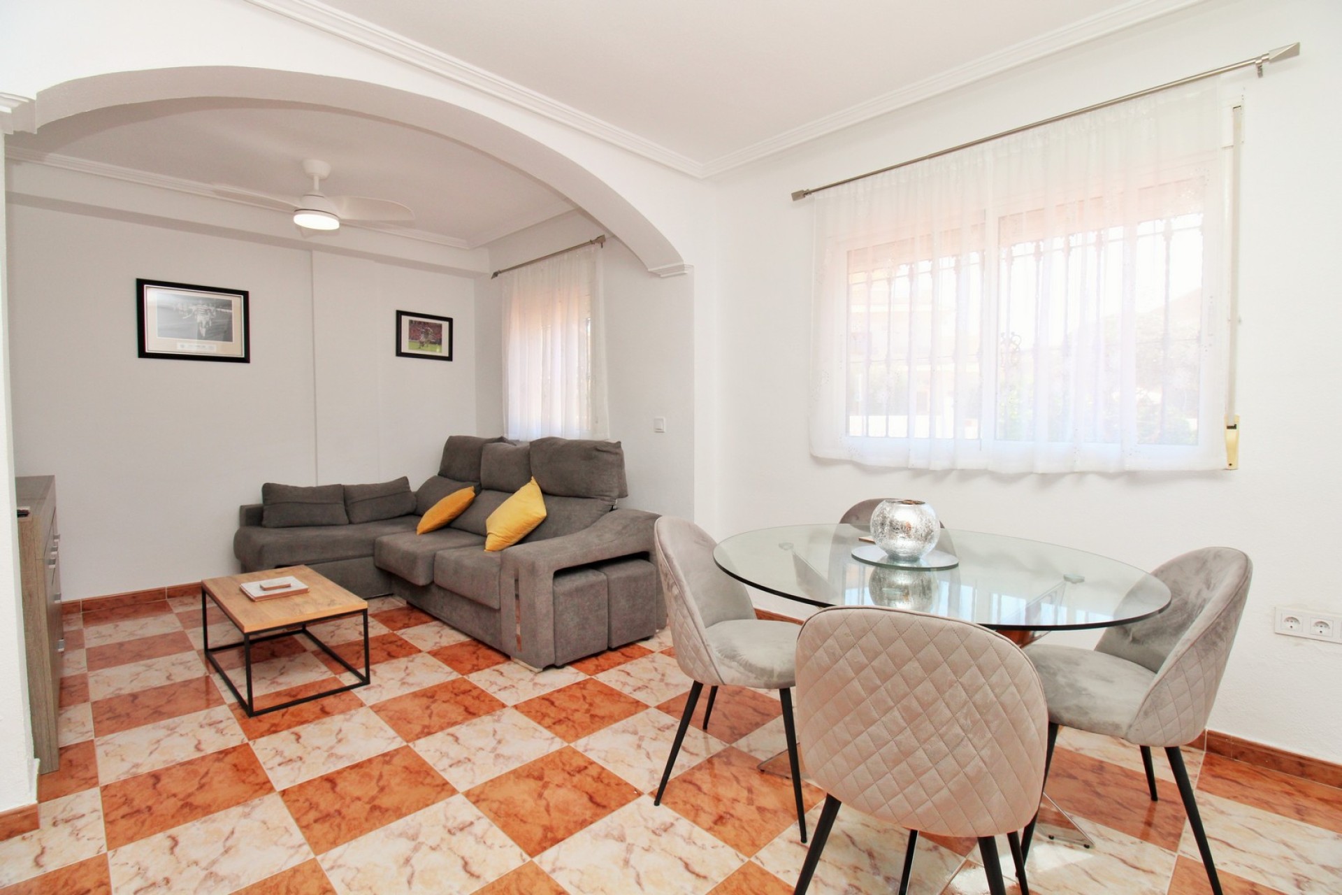 Resale - Townhouse - La Zenia