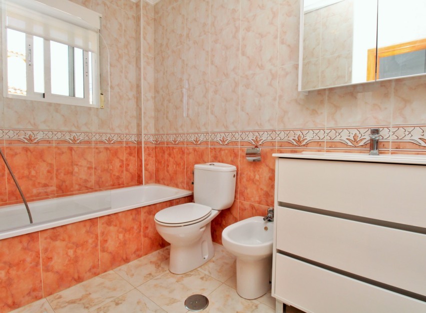 Resale - Townhouse - La Zenia
