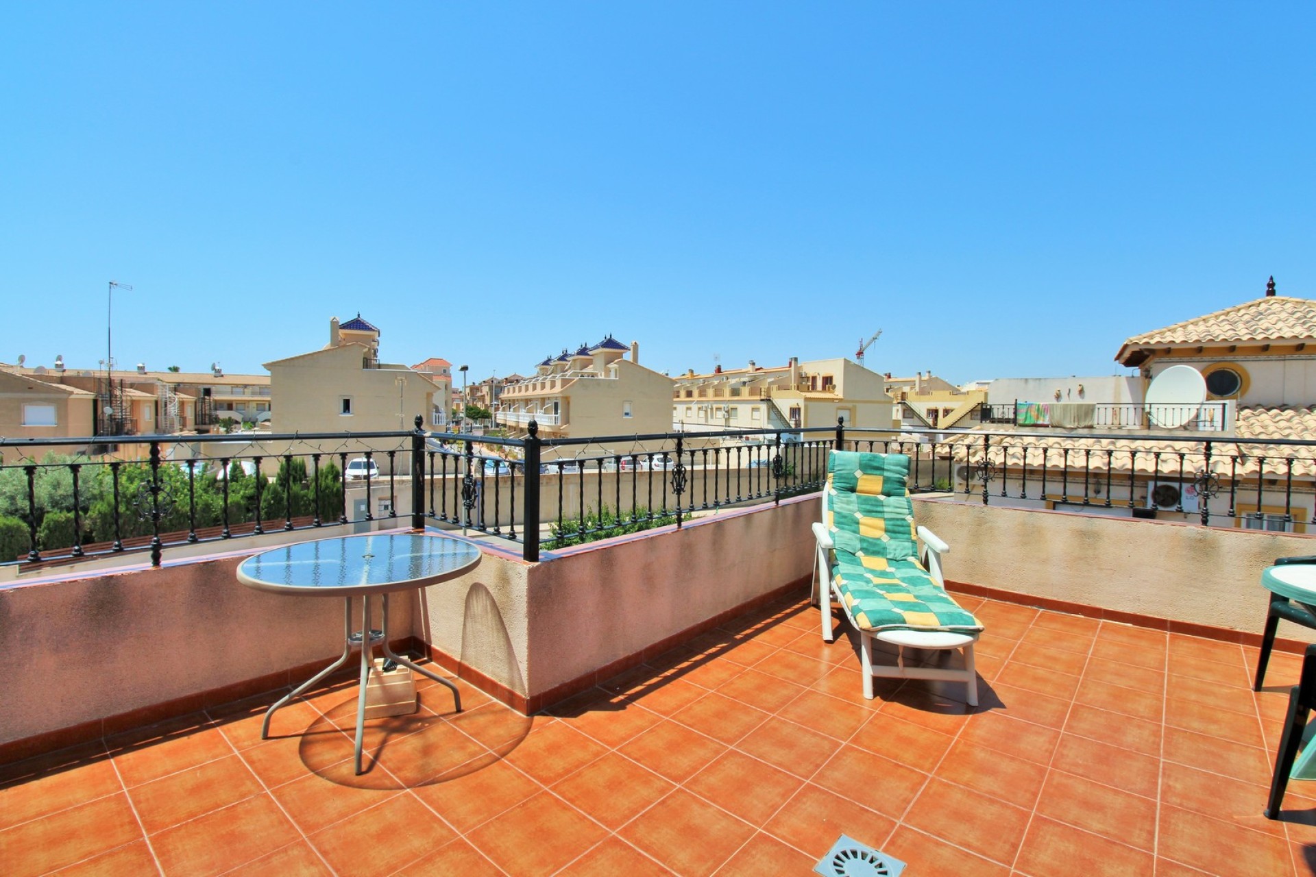 Resale - Townhouse - La Zenia