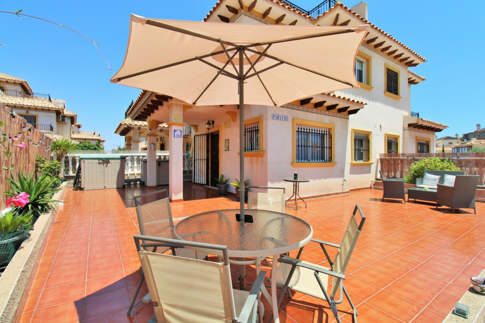 Resale - Townhouse - La Zenia