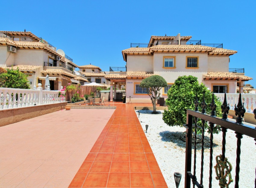 Resale - Townhouse - La Zenia