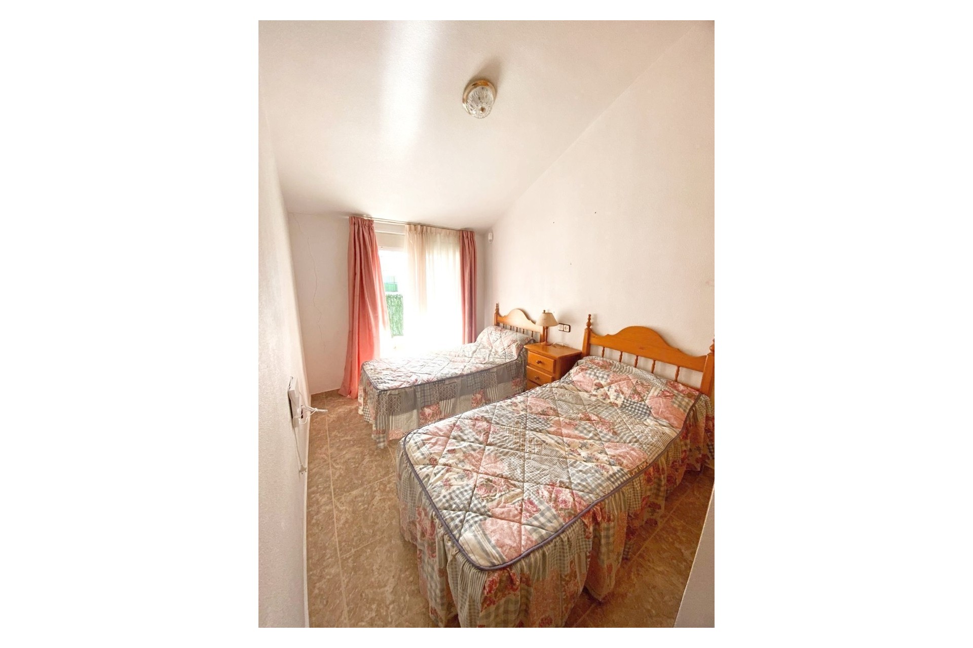 Resale - Townhouse - Los Alcazares