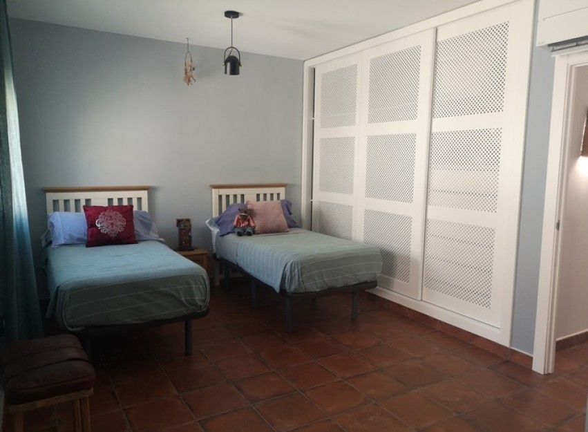 Resale - Townhouse - Los Montesinos