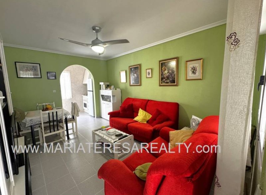 Resale - Townhouse - Los Narejos - Urb. Oasis