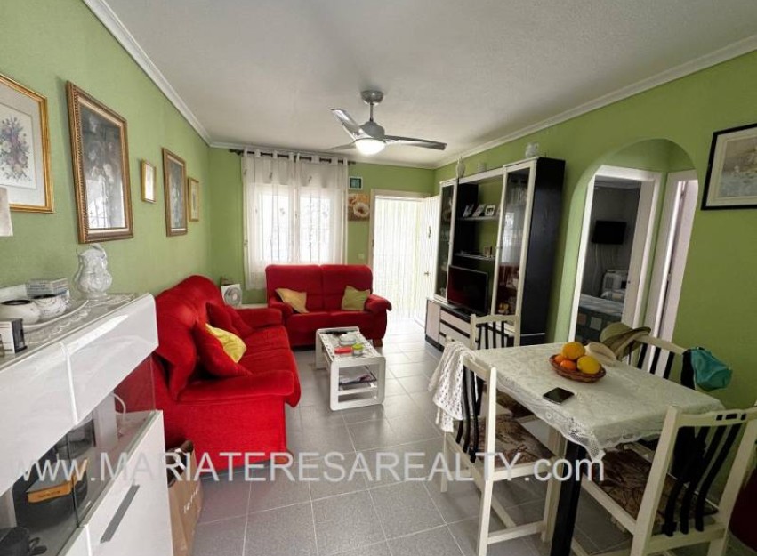 Resale - Townhouse - Los Narejos - Urb. Oasis