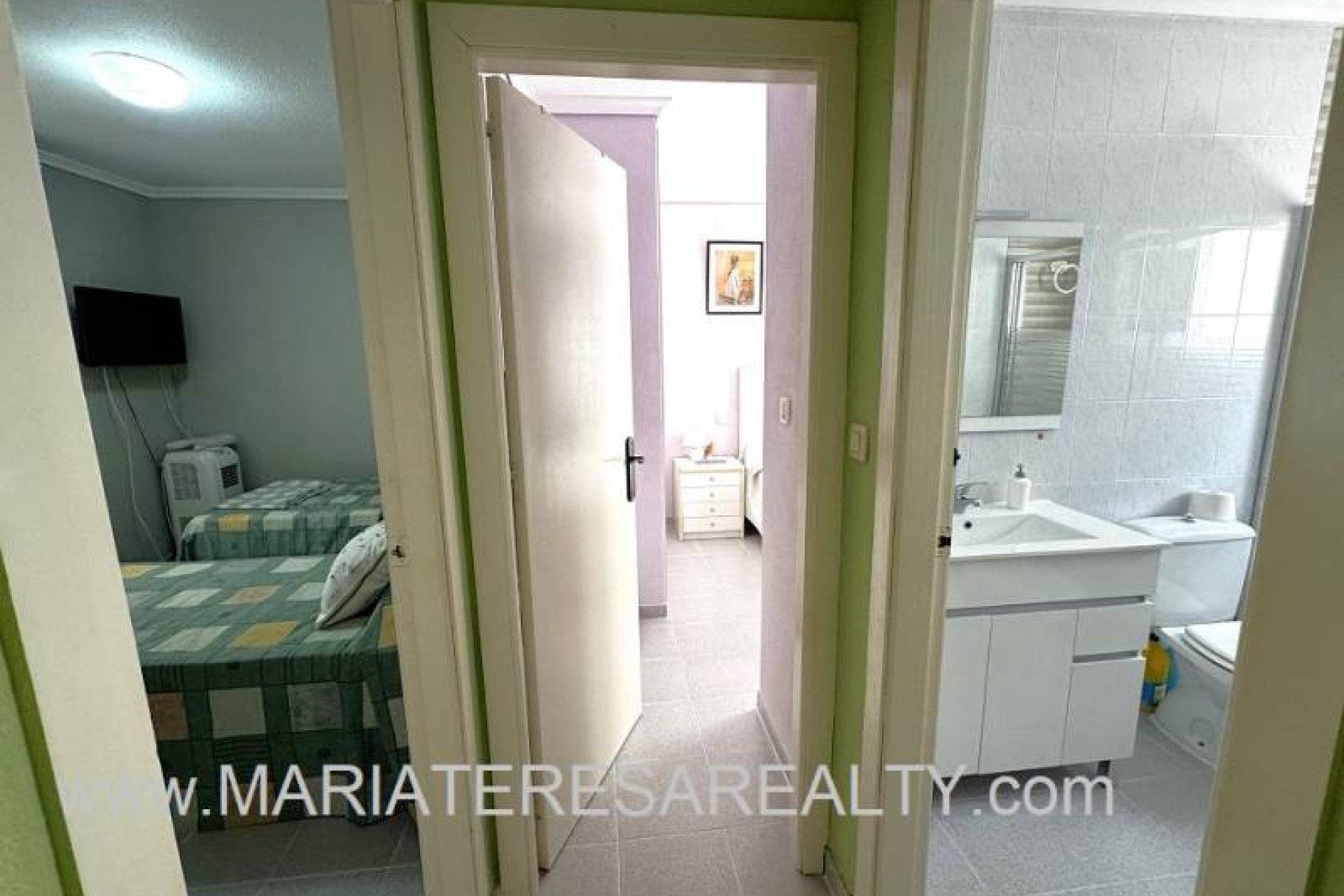 Resale - Townhouse - Los Narejos - Urb. Oasis