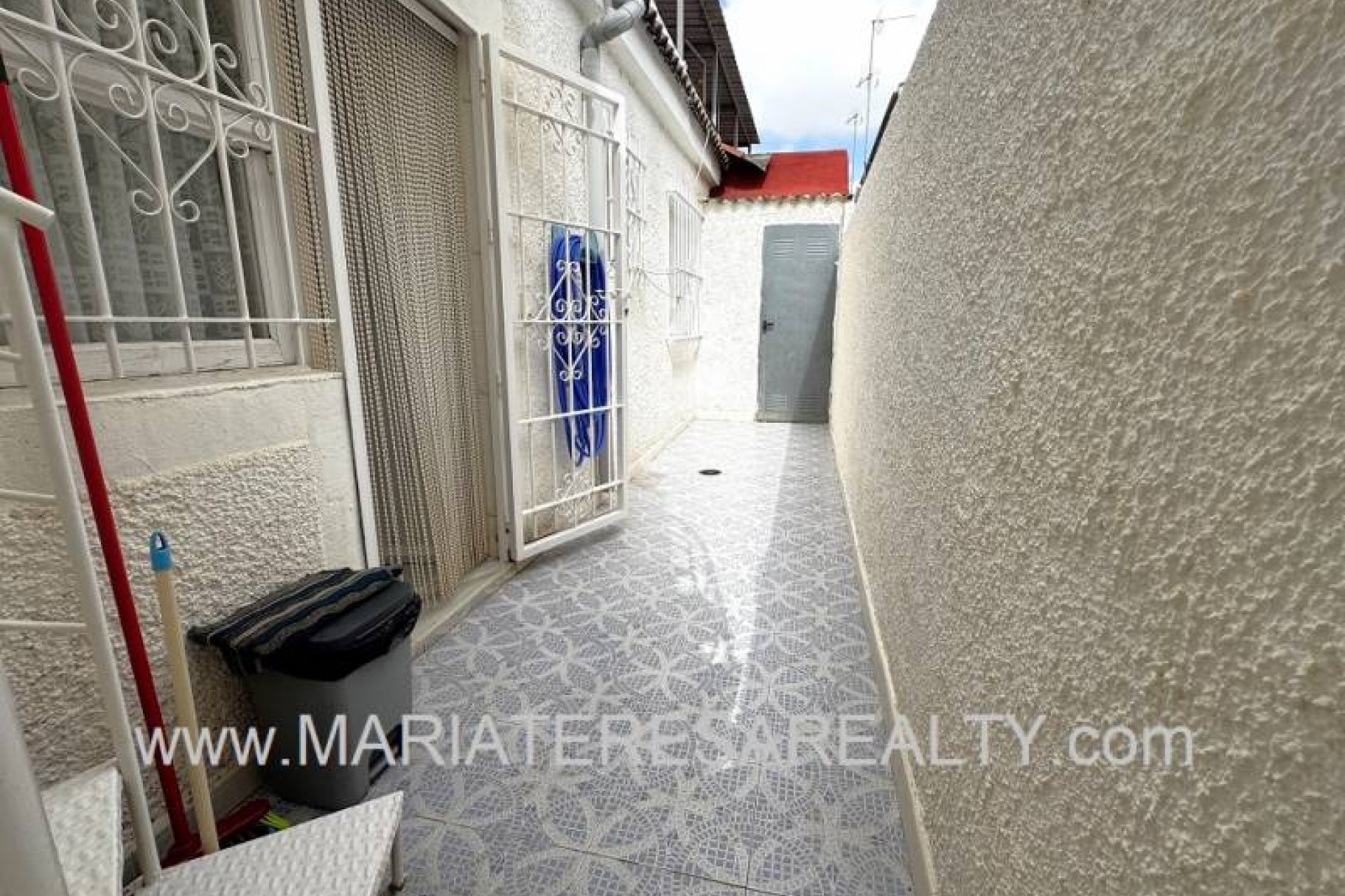Resale - Townhouse - Los Narejos - Urb. Oasis