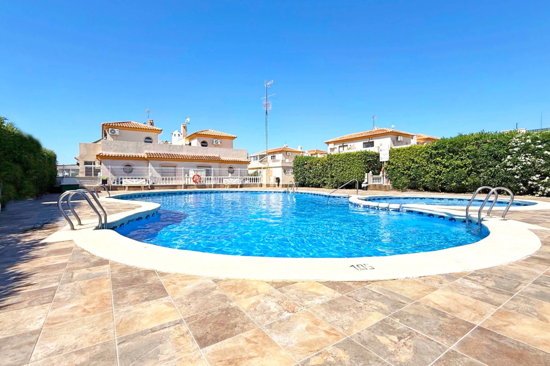 Resale - Townhouse - Orihuela Costa - Playa Flamenca