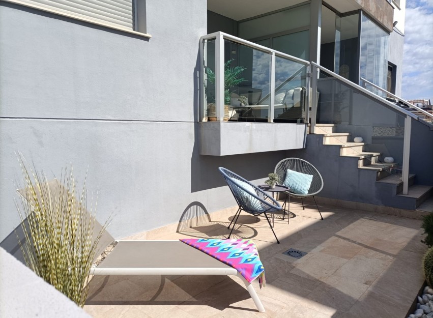 Resale - Townhouse - Orihuela Costa - Punta Prima