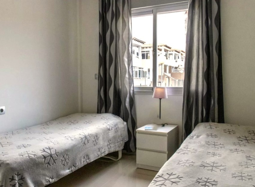 Resale - Townhouse - Orihuela Costa - Punta Prima