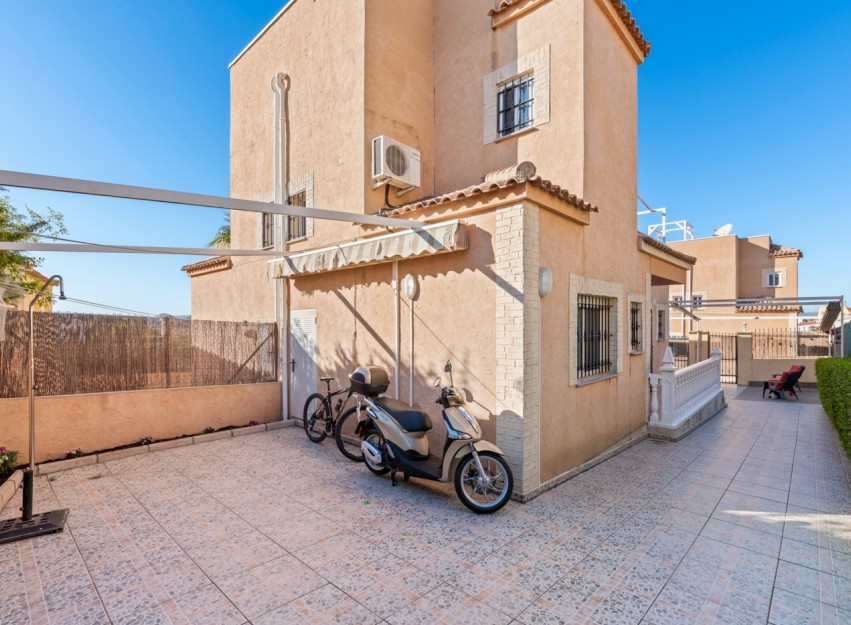 Resale - Townhouse - San Fulgencio - La Marina
