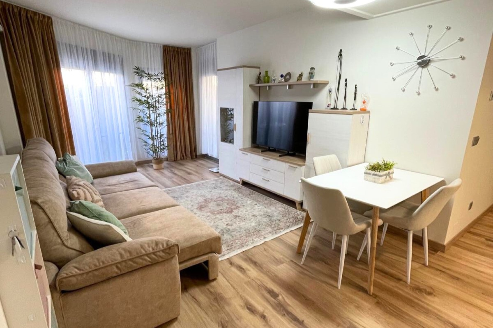 Resale - Townhouse - Torrevieja - El Acequión - Los Náufragos