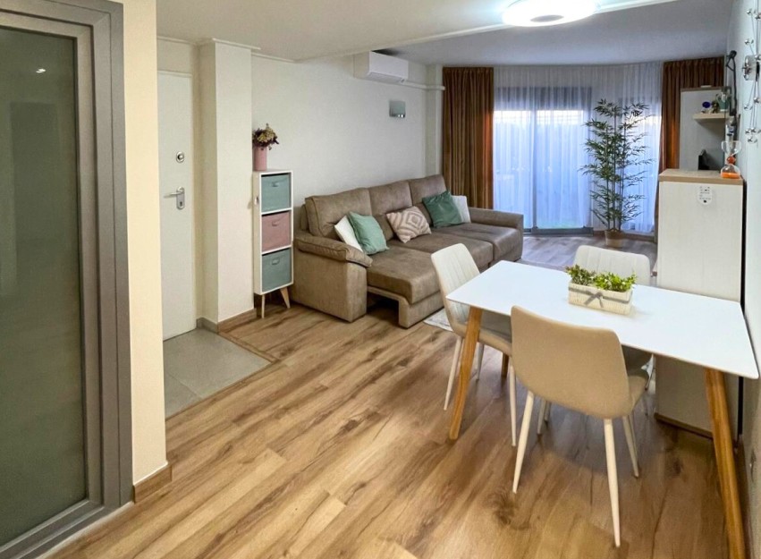 Resale - Townhouse - Torrevieja - El Acequión - Los Náufragos