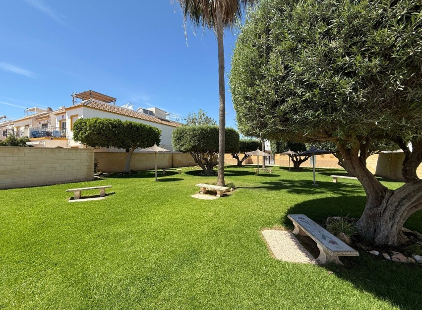 Resale - Townhouse - Torrevieja