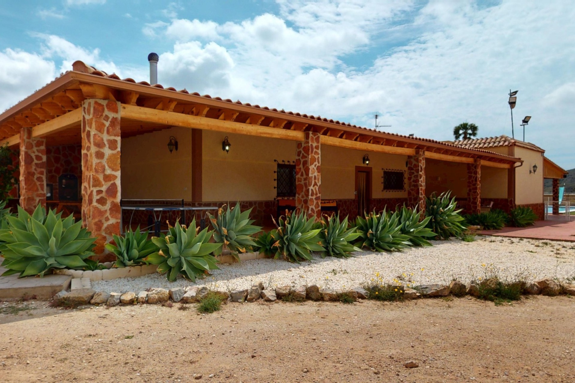 Resale - Villa - Aguilas