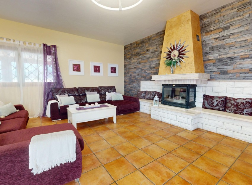 Resale - Villa - Aguilas