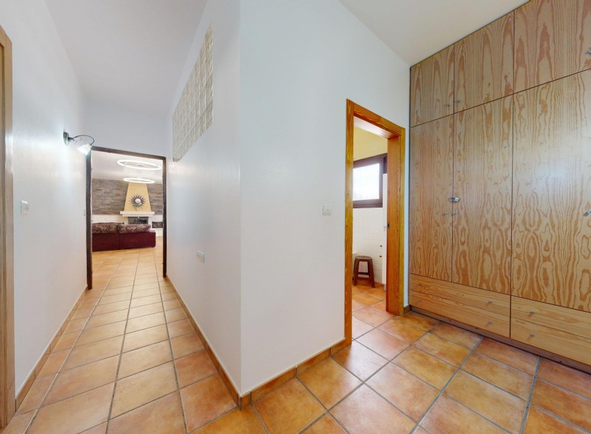 Resale - Villa - Aguilas