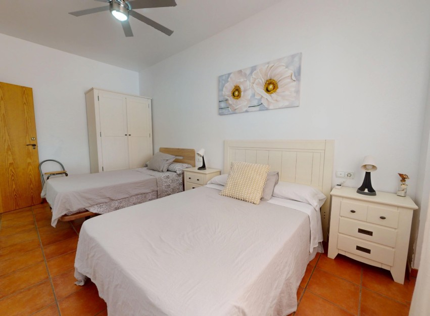 Resale - Villa - Aguilas
