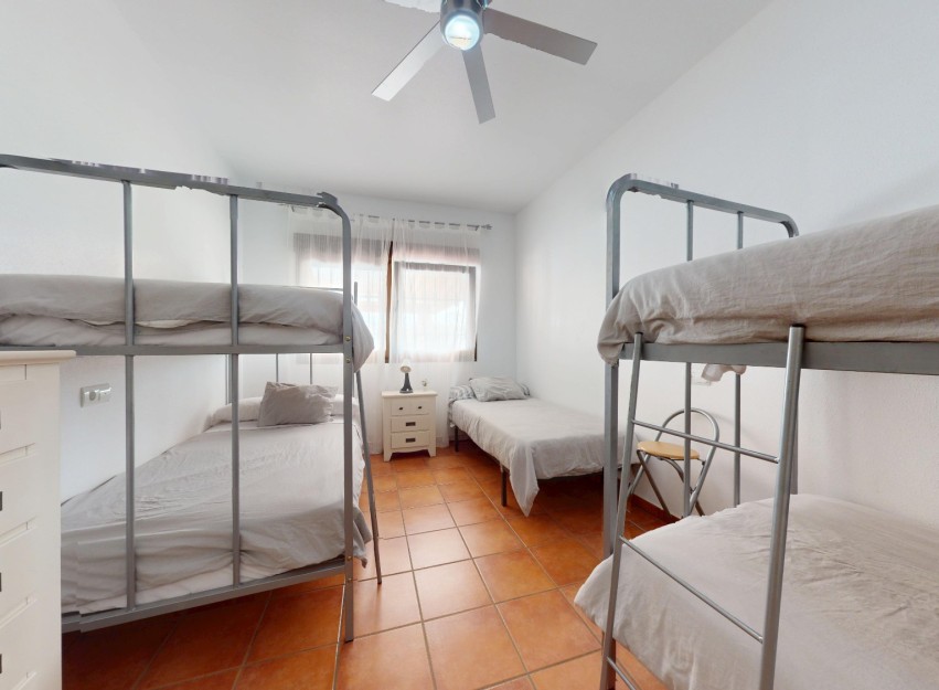 Resale - Villa - Aguilas