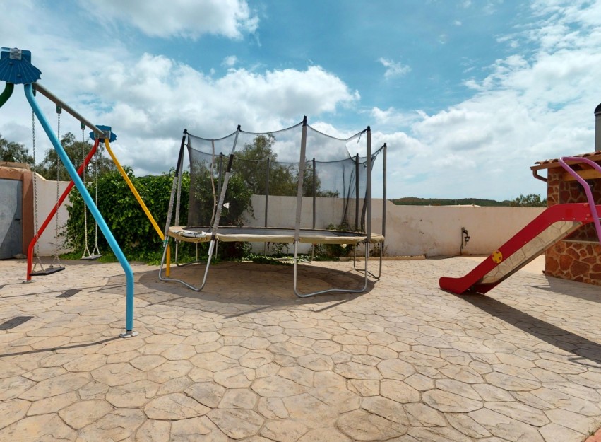 Resale - Villa - Aguilas