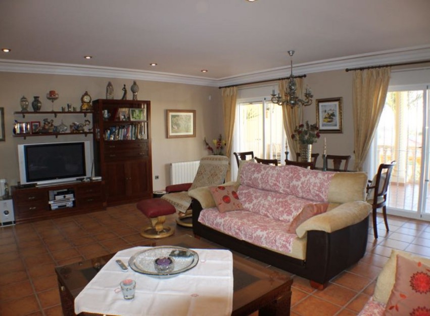 Resale - Villa - Alfas del Pí - Arabi