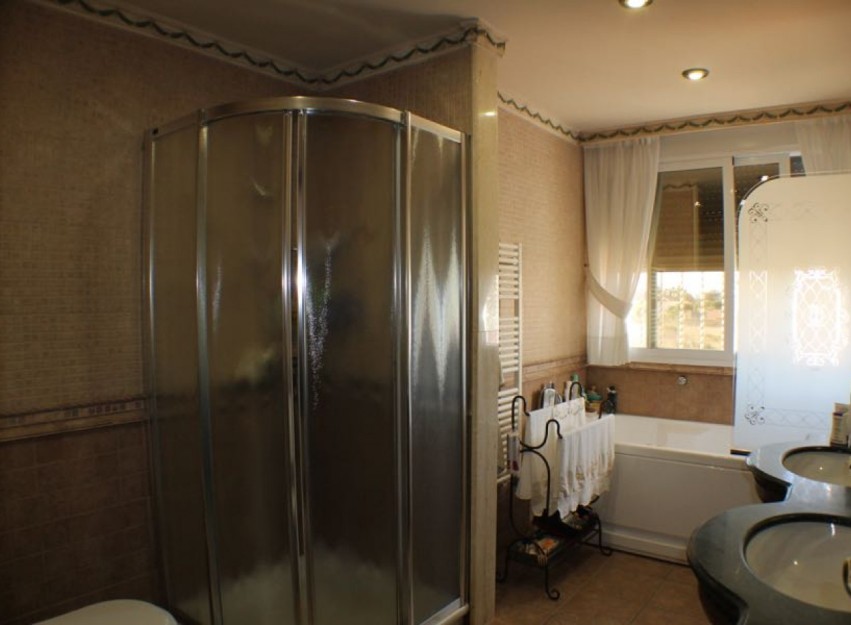 Resale - Villa - Alfas del Pí - Arabi