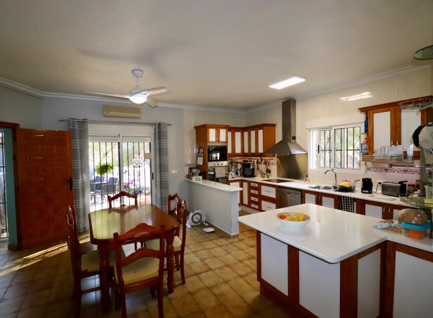 Resale - Villa - Algorfa - Castillo de montemar