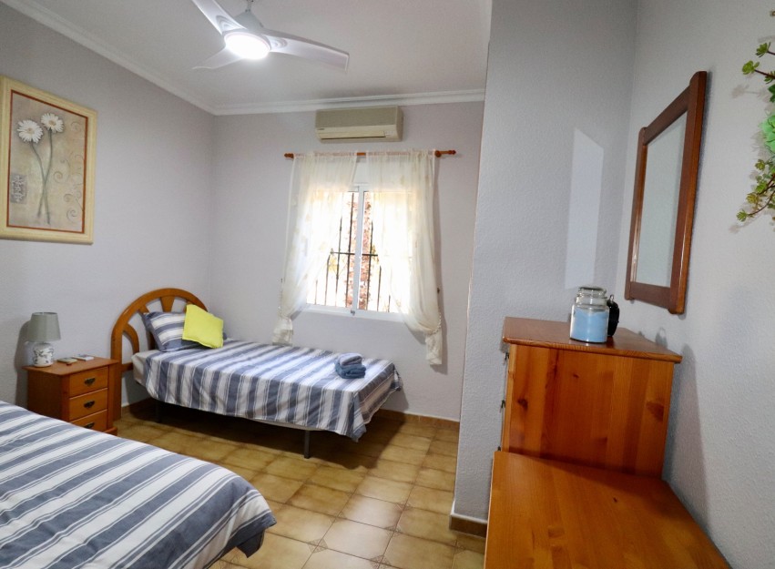 Resale - Villa - Algorfa - Castillo de montemar